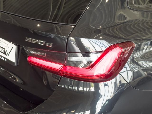 BMW 320 - Bild 7