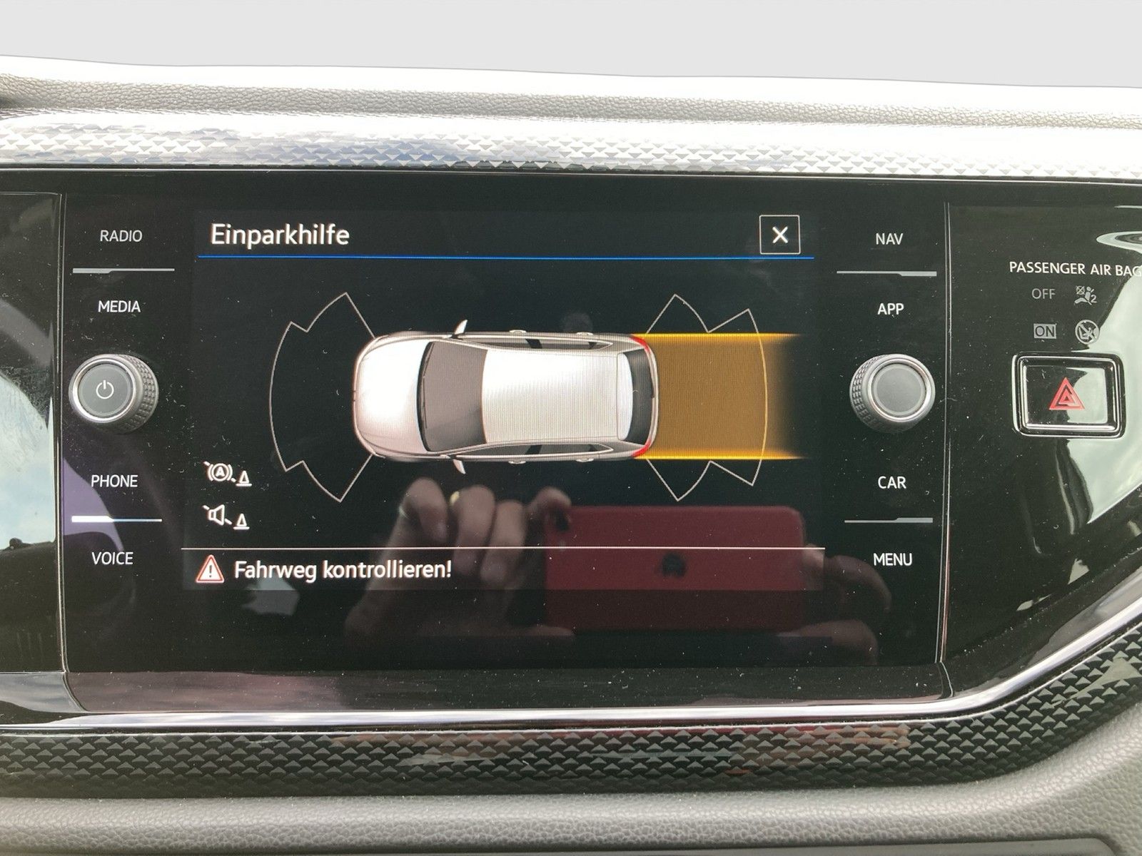 Fahrzeugabbildung Volkswagen Polo TSI Active DSG LED Navi ACC PDC SH