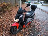 Aprilia Sportcity Cube 300 - APRILIA ROLLER 300