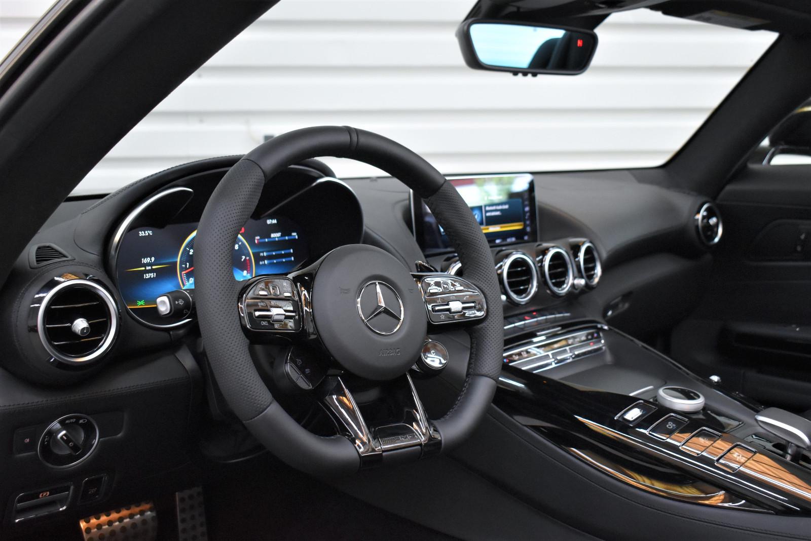 Mercedes-Benz AMG GT Roadster Night Edition+GTR-Pro-Umbau