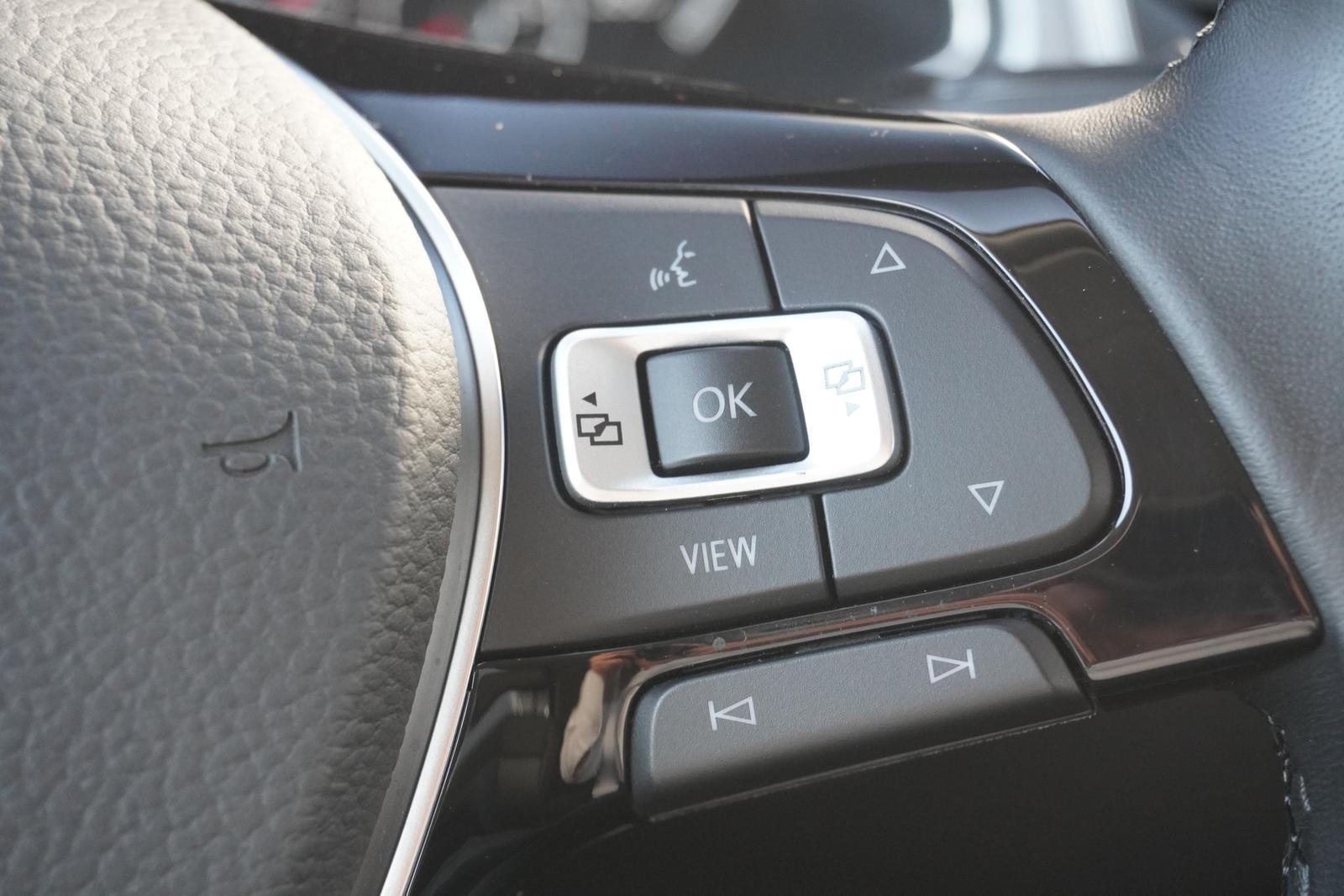 Volkswagen T-Roc 1.0 TSI Active LED Navi ACC AHK PDC DAB, миниатюра 16
