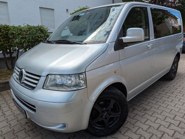 Volkswagen T5 Caravelle