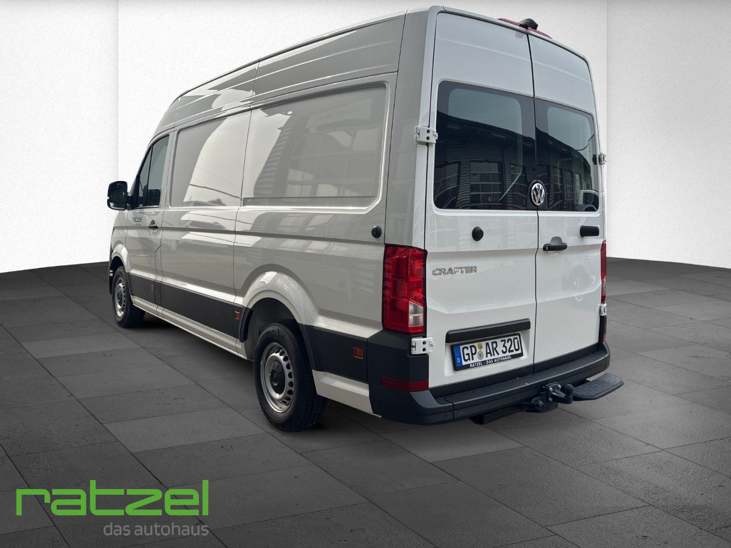 Fahrzeugabbildung Volkswagen Crafter 35 Kasten HD Autom. Klima+Kamera+Flügelt