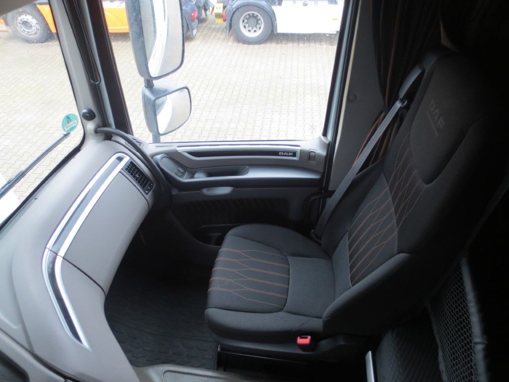 Fahrzeugabbildung DAF FT XF 480 SC
