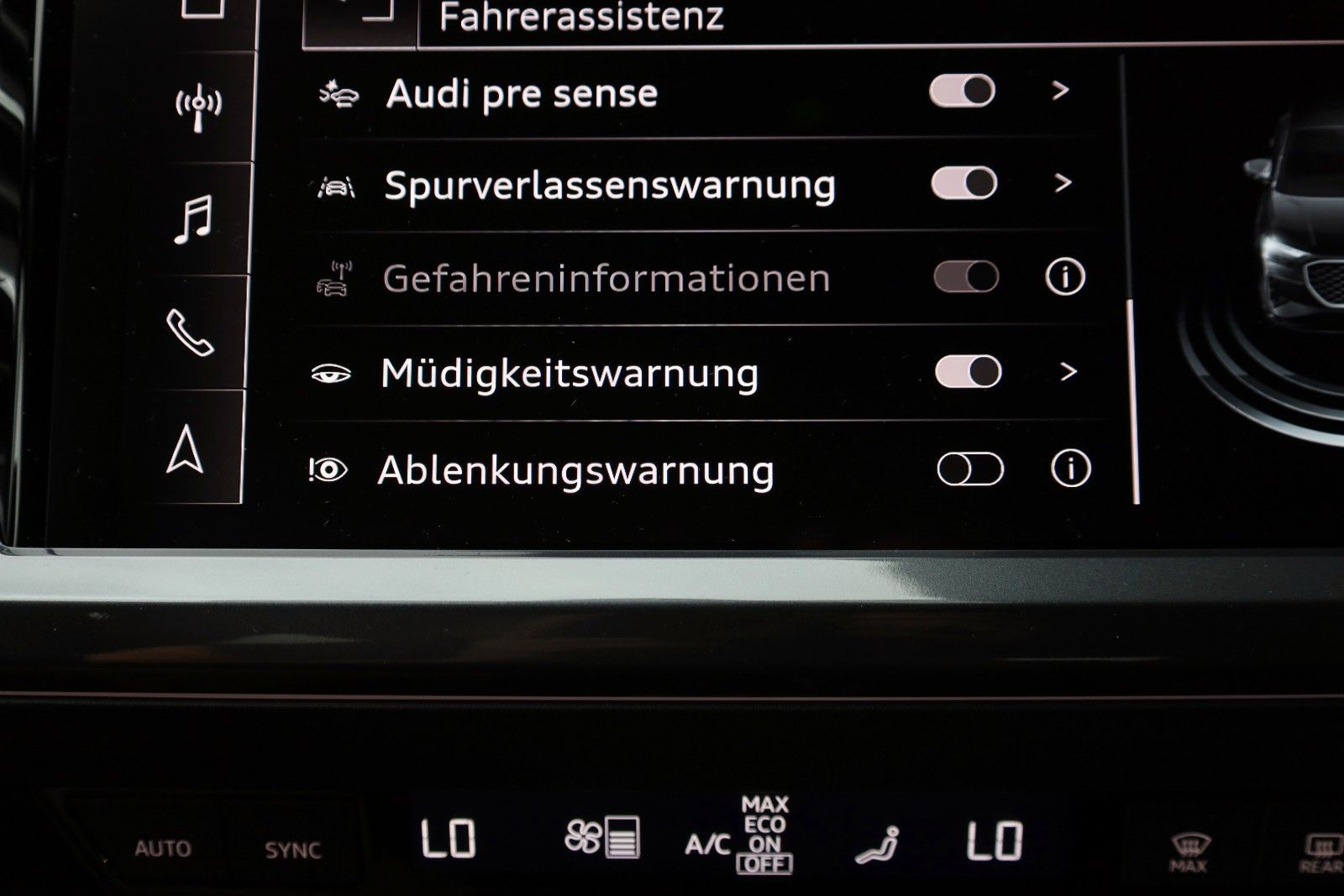 Fahrzeugabbildung Audi Q4 e-tron Sportback 45,S line, SH,Kamera,ACC