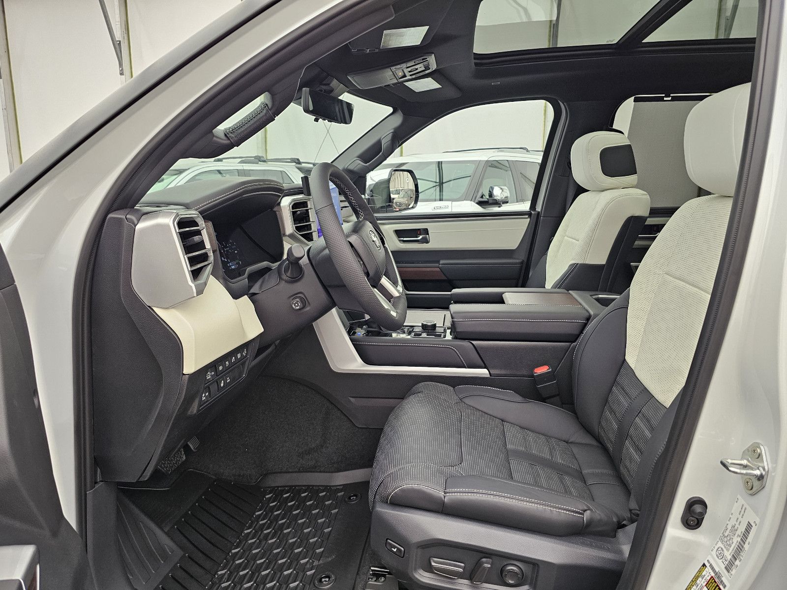 Fahrzeugabbildung Toyota Tundra Capestone T1: 74.000 EURO ! Stock !!!!!!!
