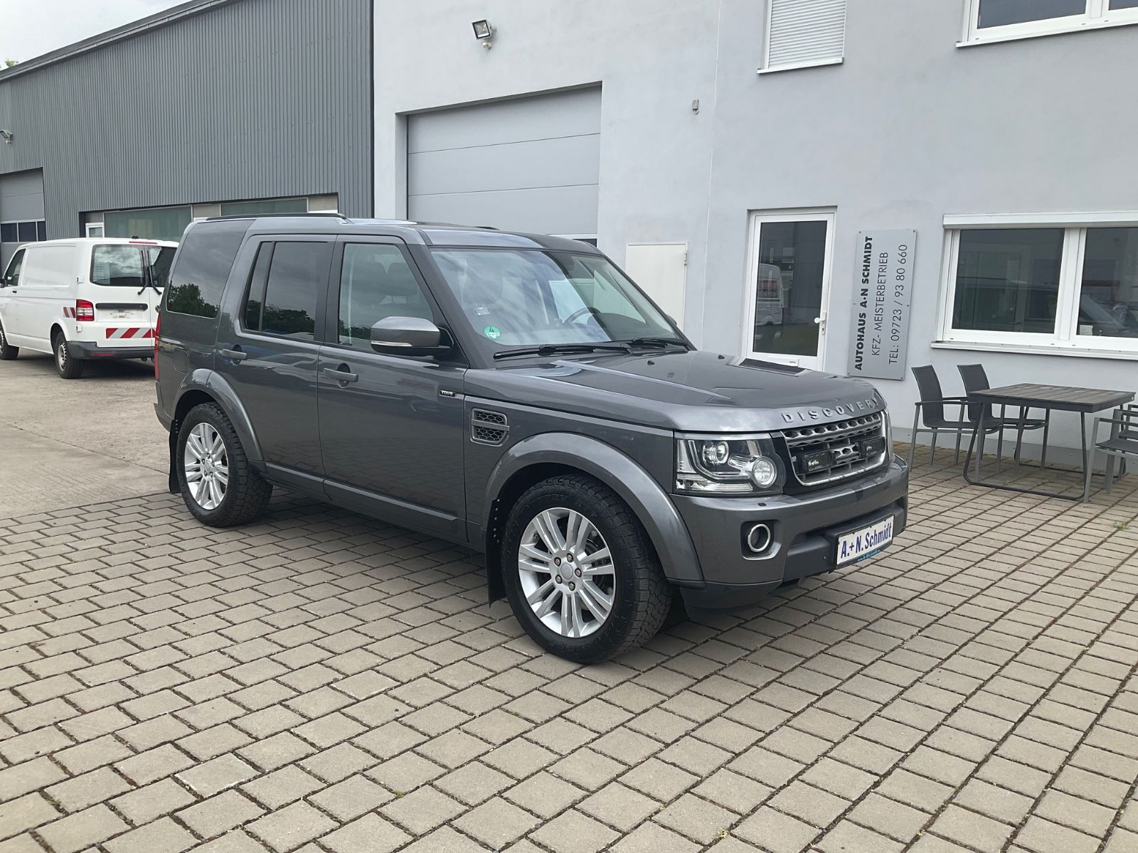 LAND ROVER Discovery