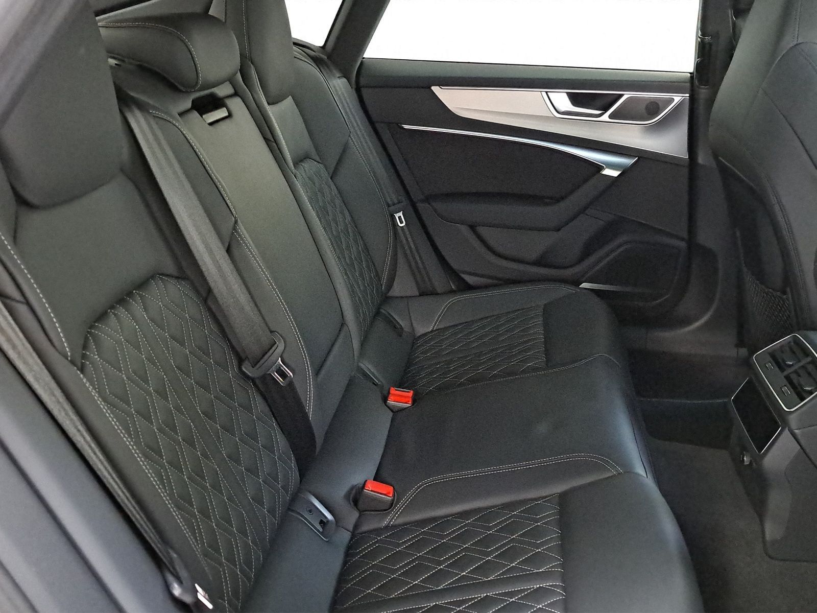 Audi S7 - Bild 16