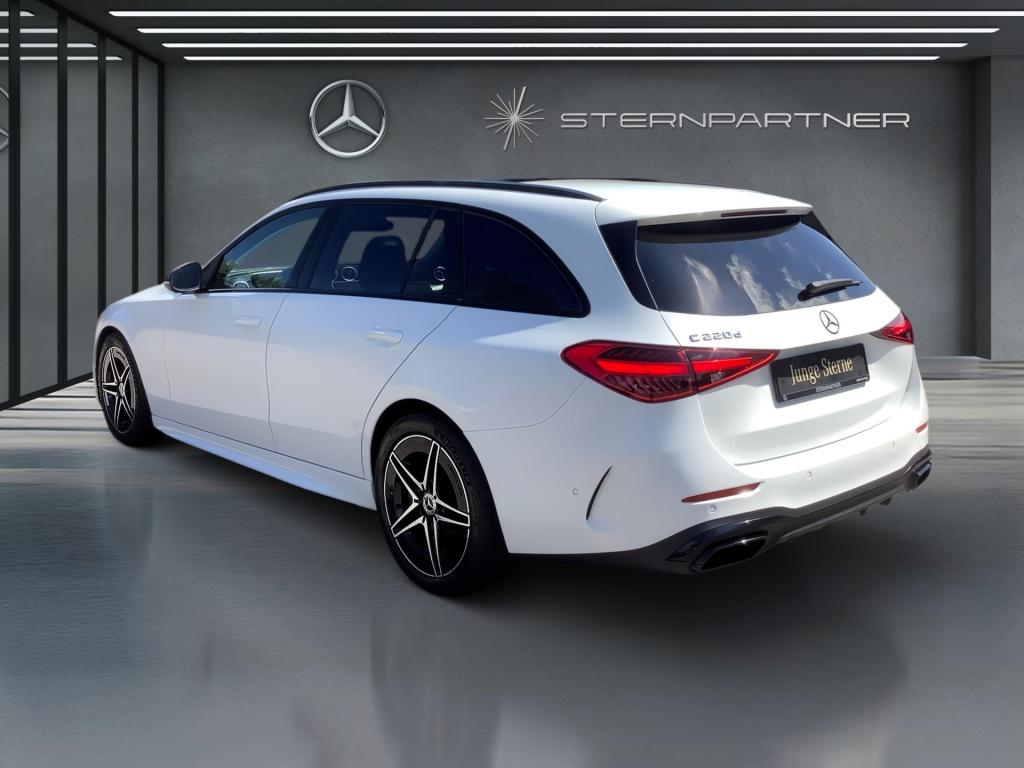 Mercedes-Benz C 220 d T AMG MBUX+Kamera+Pano+AHK+Navi
