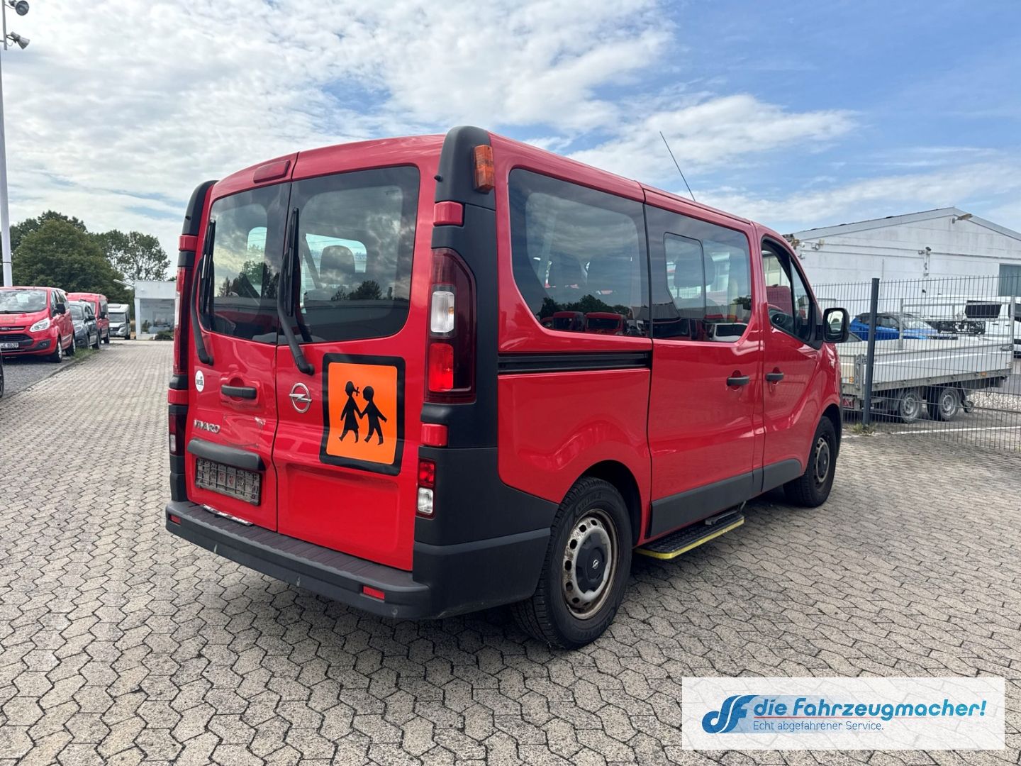 Fahrzeugabbildung Opel Vivaro B Kombi 9Si. L1H1 2,7t *8136 *EXPORT