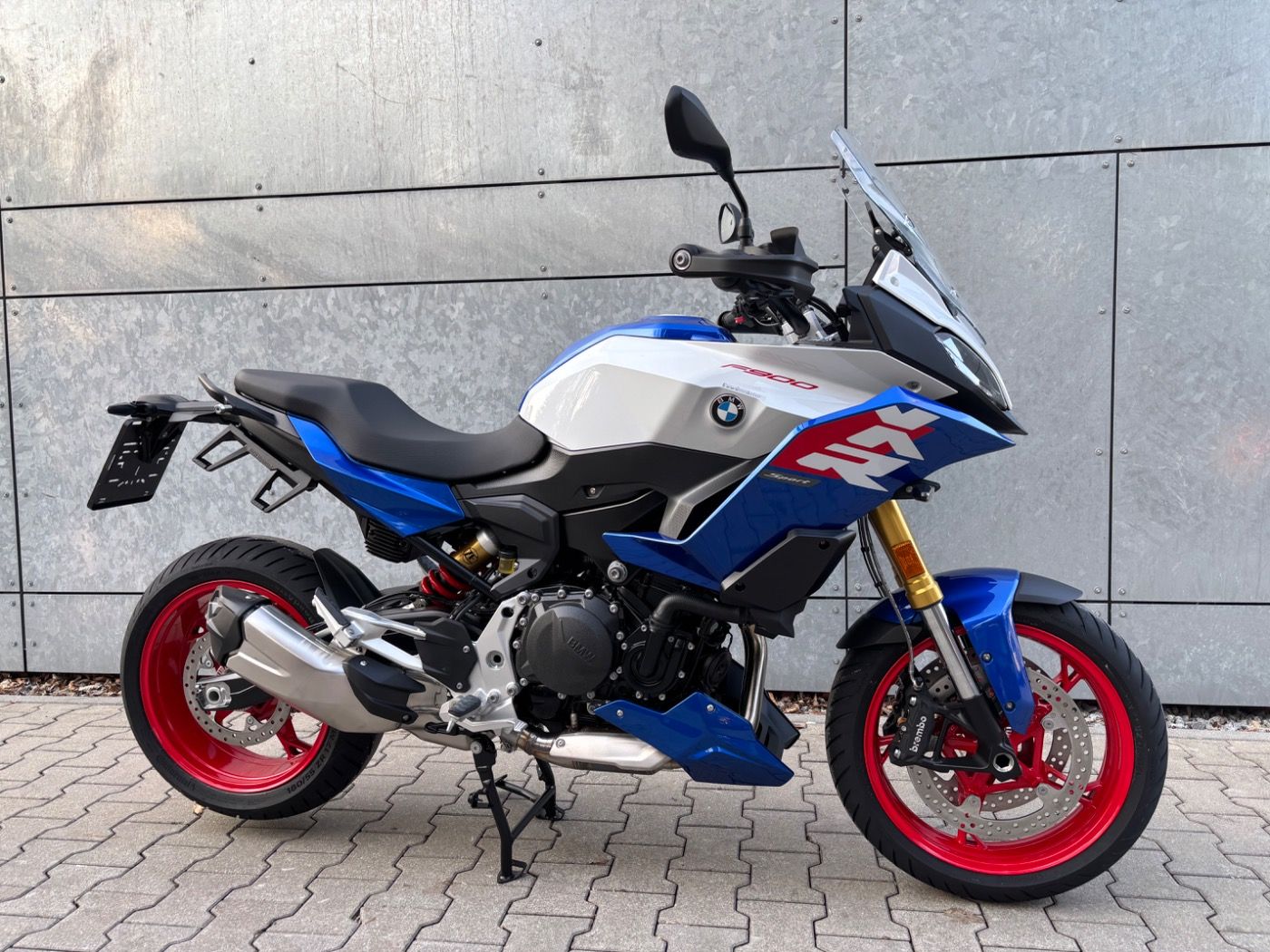 Fahrzeugabbildung BMW F 900 XR Style Sport