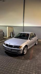 BMW 320i - 2,2 Liter 170 PS Facelift Automatik  - BMW 320 aus 2002: 320i