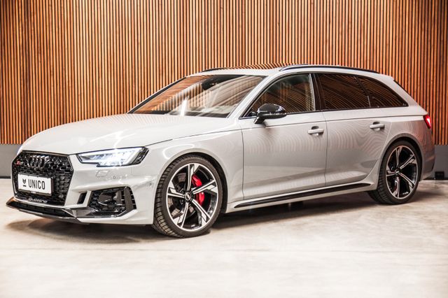 Audi RS4 2,9 TFSi Avant quattro Tiptr. 5d