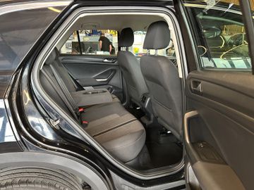 MYAUTOCENTER – Gebraucht- und Jahreswagen mit Werkstattservice in Pfaffenhofen Volkswagen T-Roc Style *LED*Unfallfrei*TÜV*PDC*