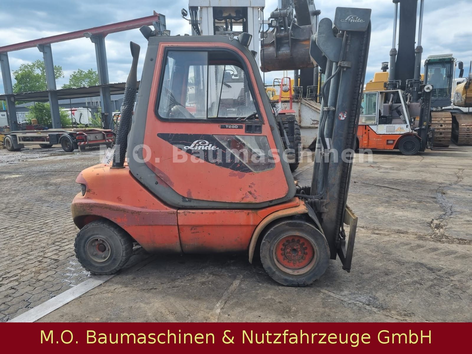 Fahrzeugabbildung Linde H 35 D - 03 / Duplex / 3,5 t