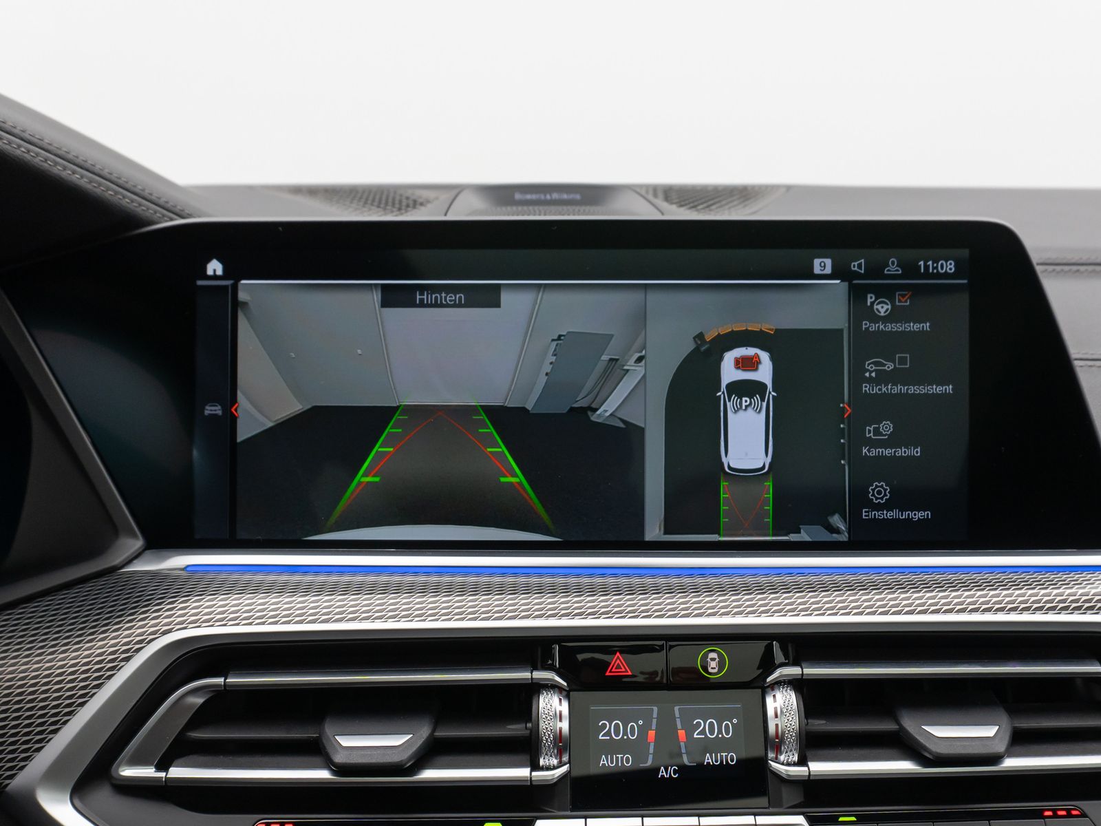 Fahrzeugabbildung BMW X5 xD30d M Sport Panorama Laser 360°HUD DAB B&W
