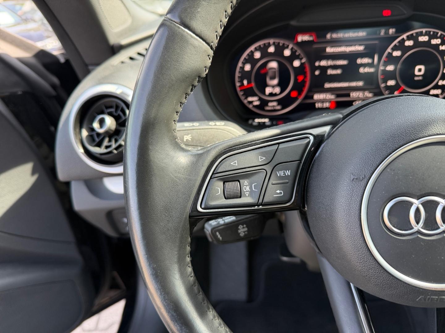 Audi A3 Cabriolet 1.4 TFSI sport *Alcantara*SHZ*PDC*
