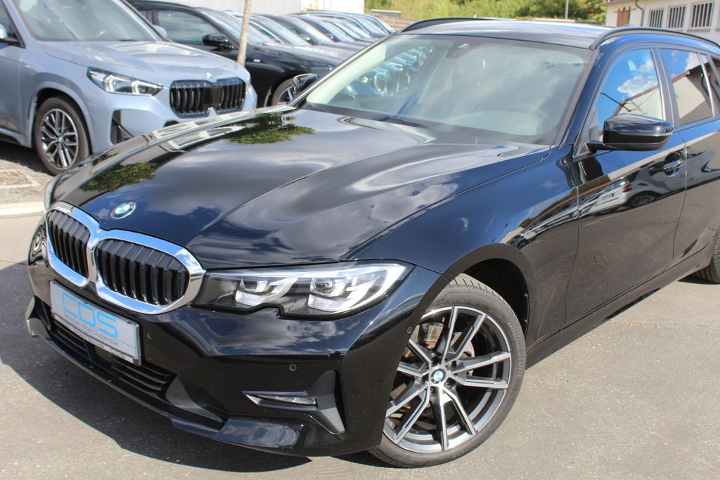 Image of BMW 320