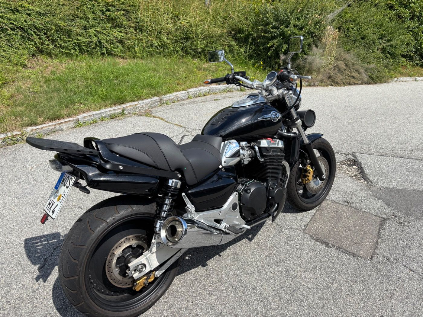 Fahrzeugabbildung Honda X4 SC 38 schöner Zustand