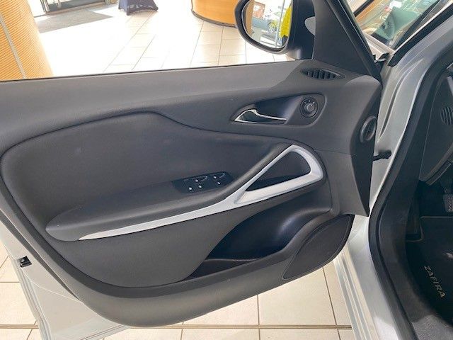 Fahrzeugabbildung Opel Zafira C 1.4T ACTICE 7-SITZE NAVI/LED/SH/PDC/AHK