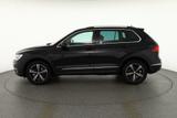 Volkswagen Tiguan 2.0 TDI Highline R-Line 4Motion Navi AHK - Volkswagen Tiguan mit Diesel-Antrieb: Geländewagen