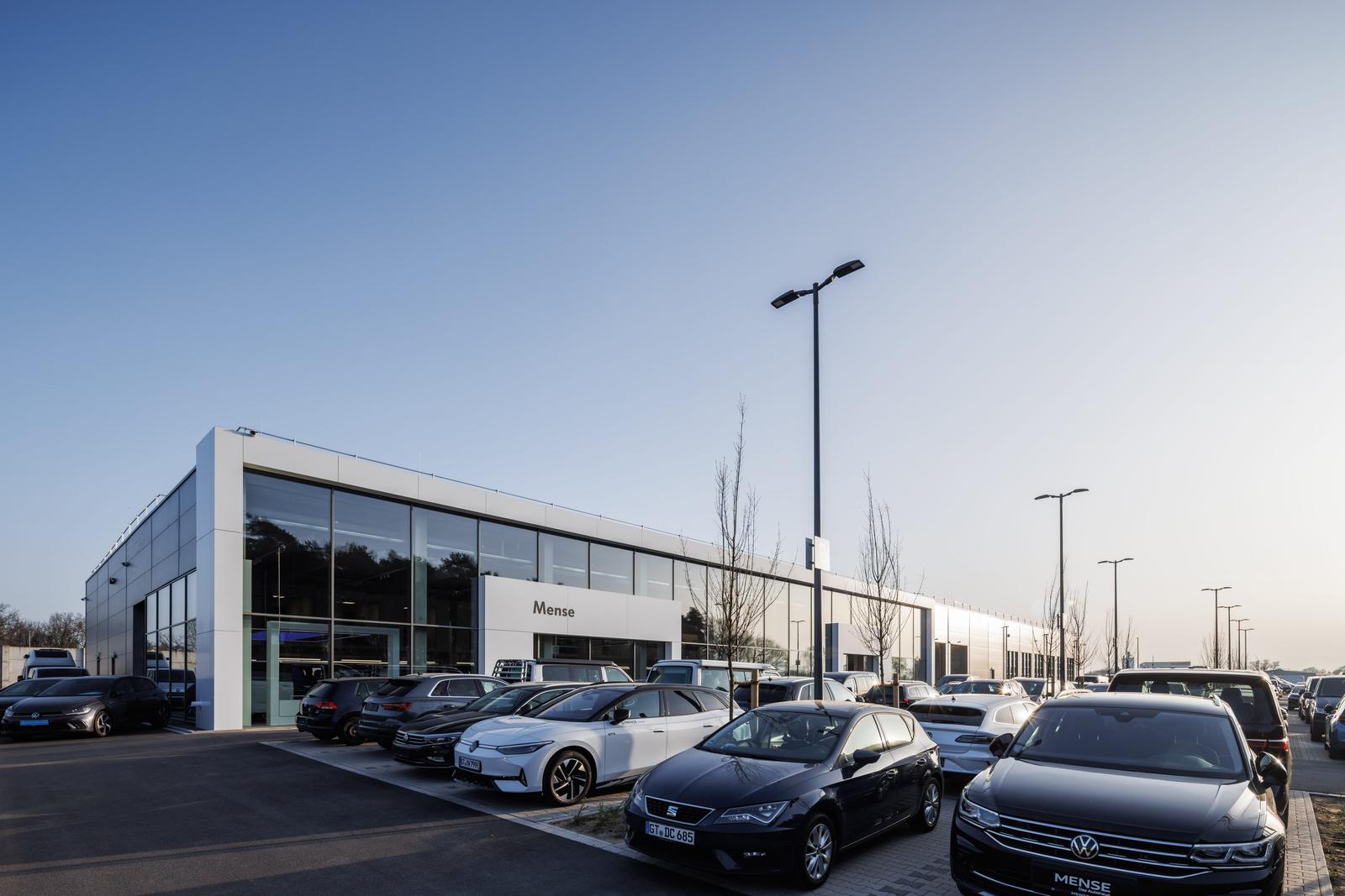 showroom-image-main