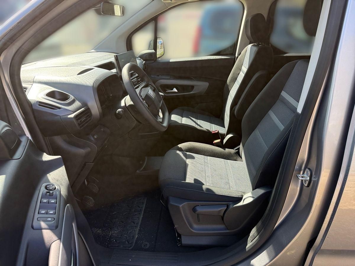 Fahrzeugabbildung Fiat Doblo M Kombi 100 MT6