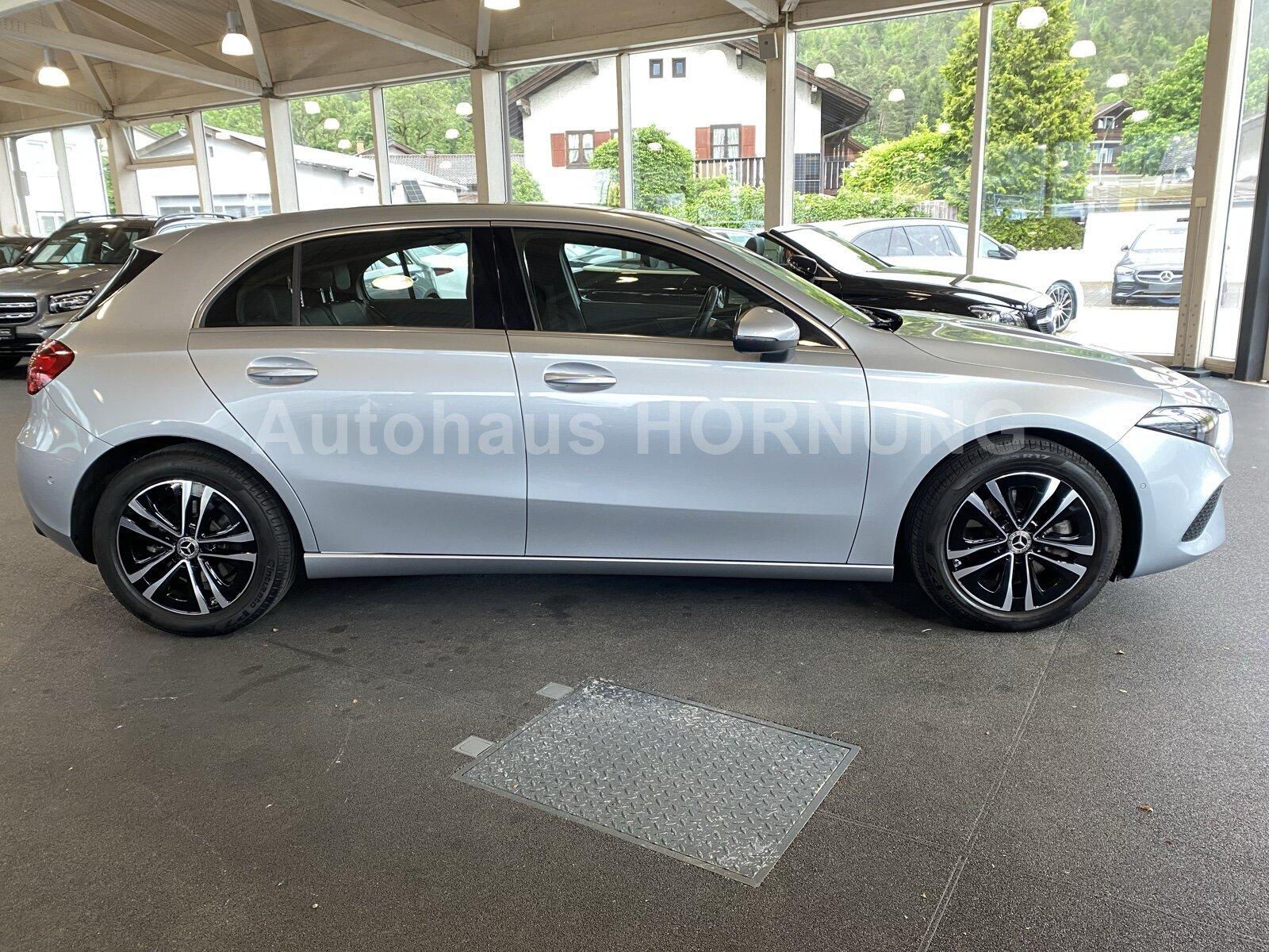 Mercedes-Benz A 220 4M Progressive AHK KAMERA LENK-HZG CARPLAY