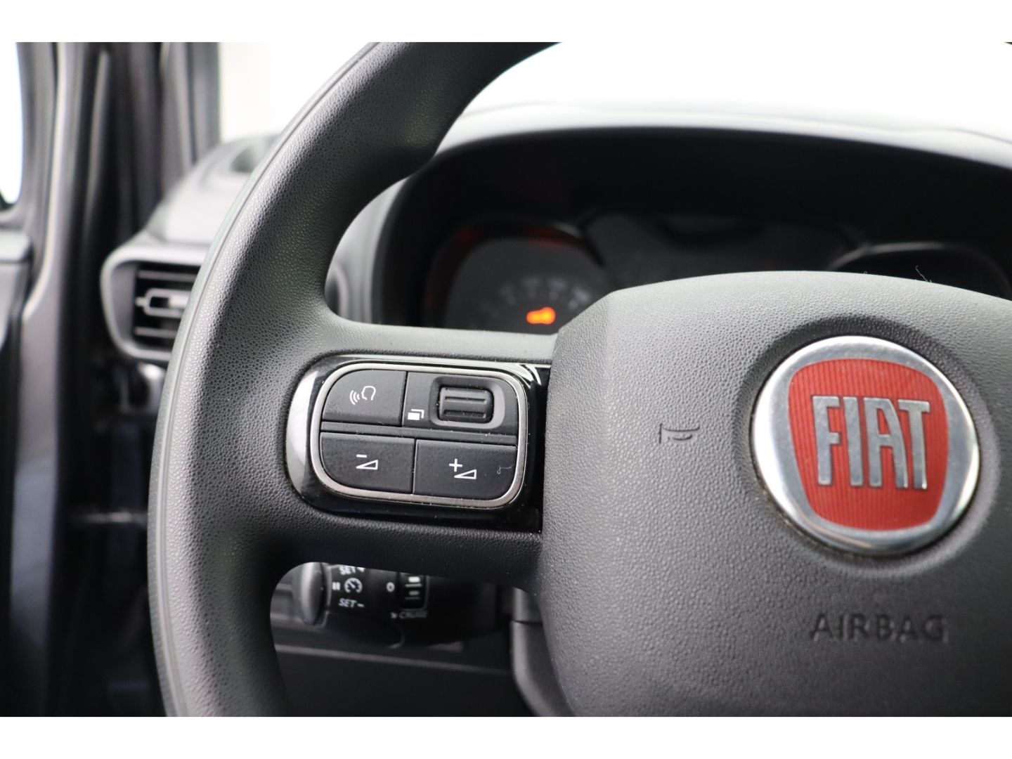Fahrzeugabbildung Fiat Doblo Kastenwagen L2 1.5 linke Schiebetür,Kame