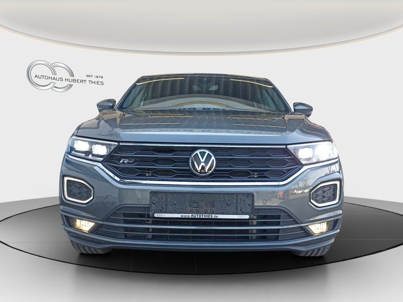 Fahrzeugabbildung Volkswagen T-Roc 1.5 TSI Sport DSG R-Line