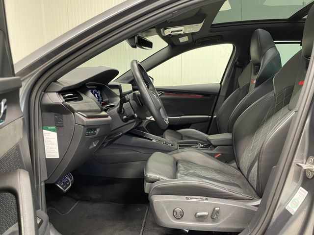Octavia Combi RS 2.0 TDI DSG STNDHZG PANO