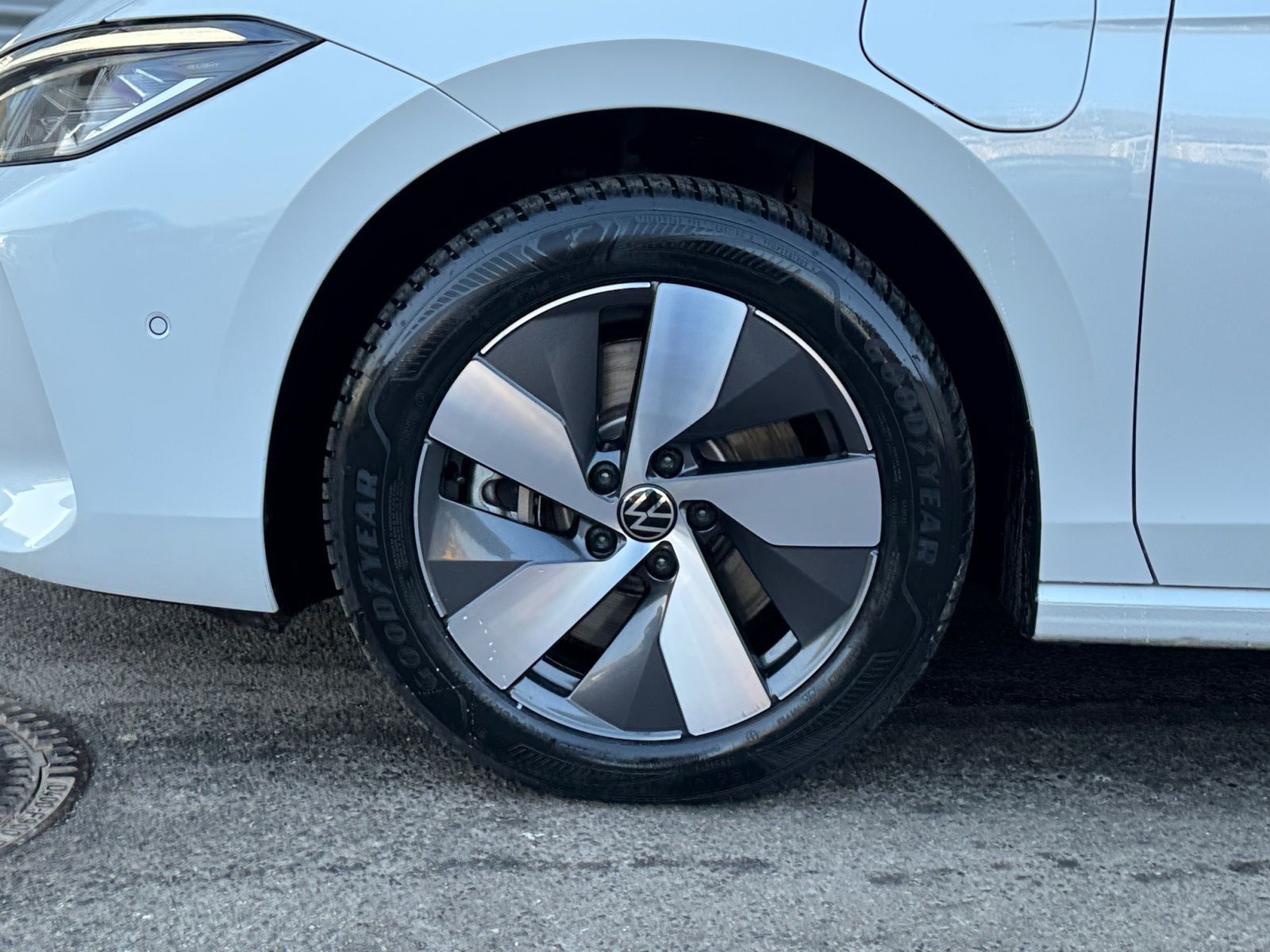 Volkswagen Passat Variant - Bild 5