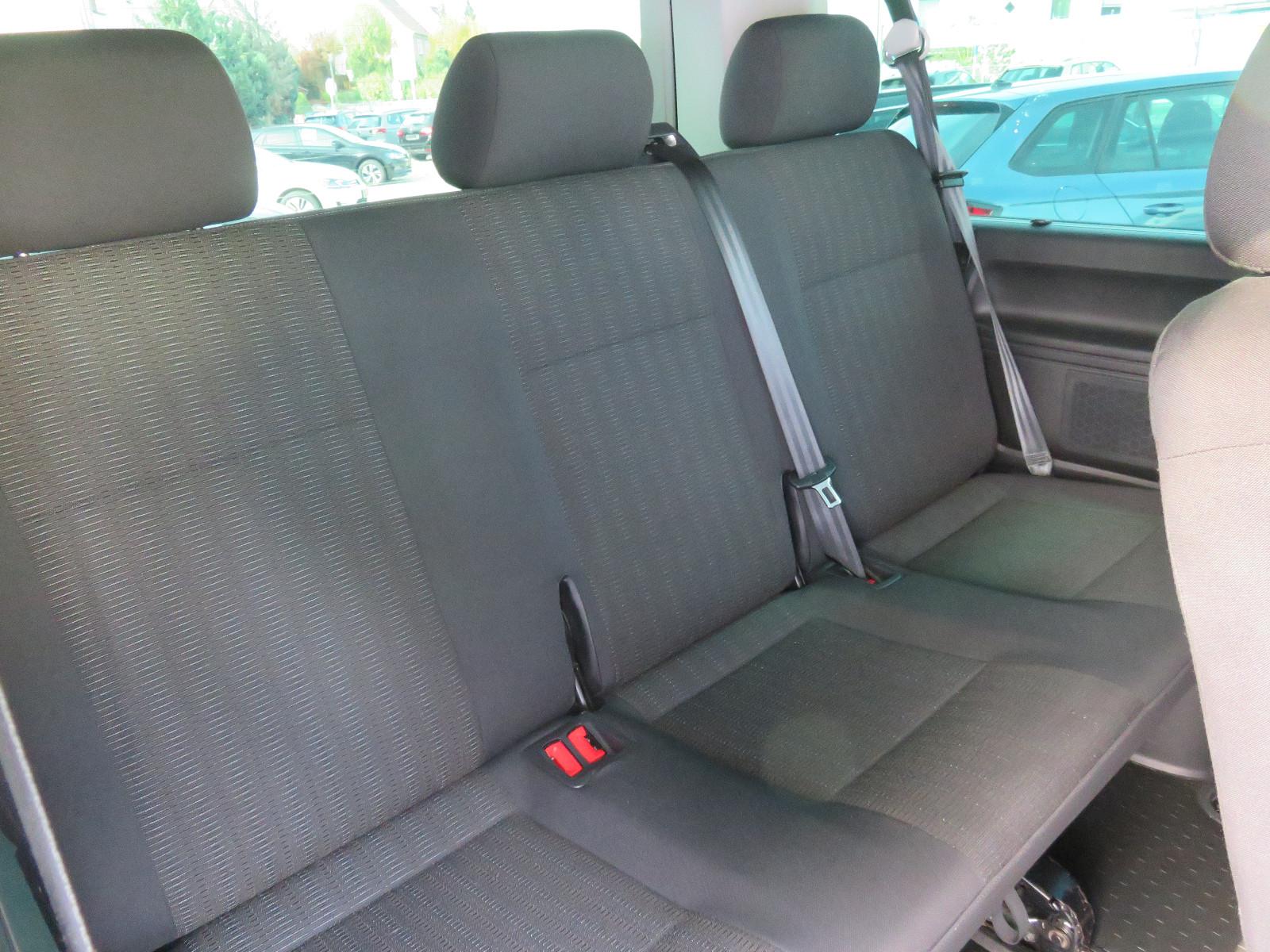 Volkswagen T6 2.0 TDI DSG Caravelle Comfortline LED