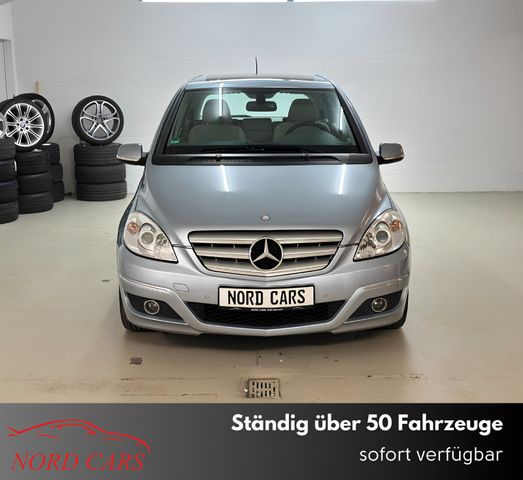 Mercedes-Benz B 200  AUT. *1.HAND *AHK *PANO *SHZ *PDC *TEMPO