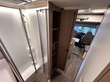 Carado T 334 SAT TV Fahrradtr. Automatik Hubbett Kamera