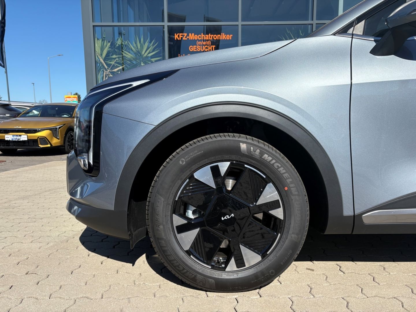 Fahrzeugabbildung Kia Sportage Vision Kamera LED elek Sitz Abstandstem