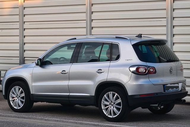 Volkswagen VW Tiguan 2.0 tsi  4 Motion