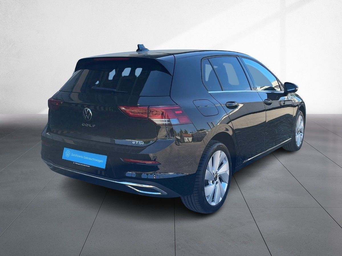 Volkswagen Golf - Bild 4