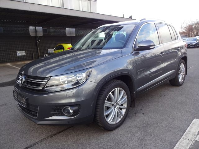 Volkswagen Tiguan Lounge Sport & Style BlueMotionTech