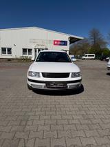 Volkswagen Passat - Volkswagen Passat aus 1999: Kombi