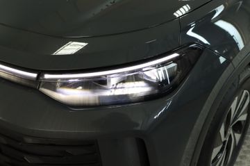 Volkswagen Tayron 1.5 eTSI 110 kW Life 7-Sitze AHK