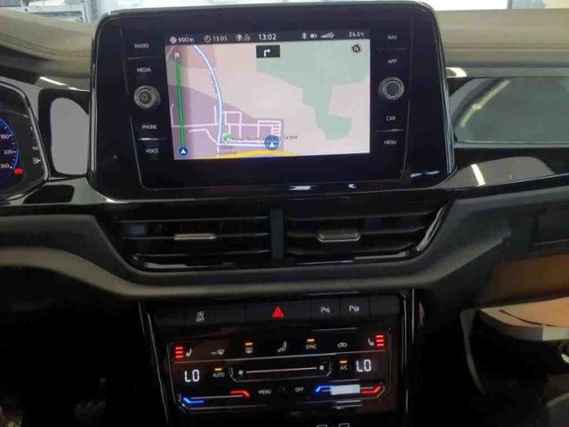 T-Roc 1.5 TSI Style LED+NAVI+KAMERA+ACC+PDC+SIHZ