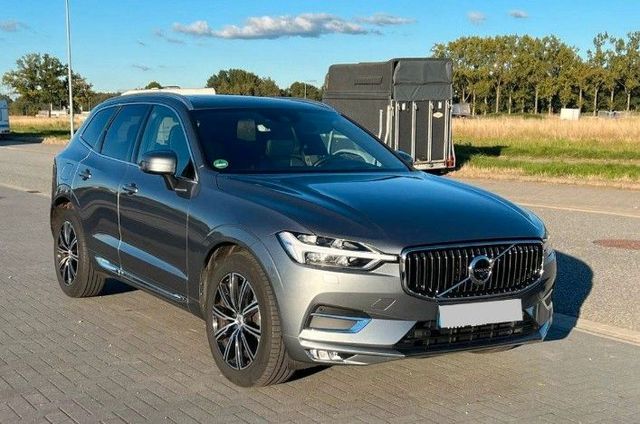 Volvo XC60 INSCRIPTION AWD 8-Gang in Osmiu...