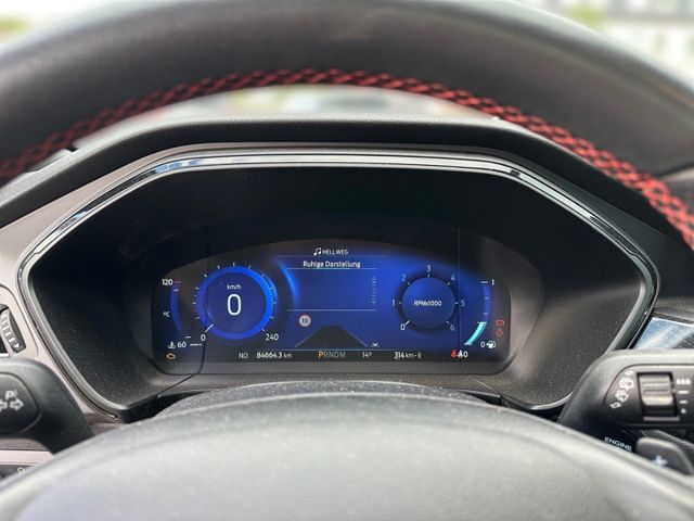 Kuga ST-Line X 2.0 EcoBlue AHK Panorama LED SHZ