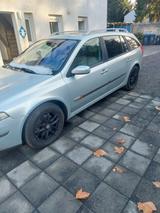 Renault Laguna Grandtour Initiale 3.0 V6 24V Automat... - Renault Laguna mit Panoramadach