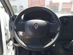 Fahrzeugabbildung Master III DoKa Pritsche Fahrgest. L3H1 3,5t 3 4