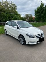 Mercedes-Benz Mercedes B180 CDI Sports Tourer 245G - Mercedes-Benz B-Klasse: Sports Tourer