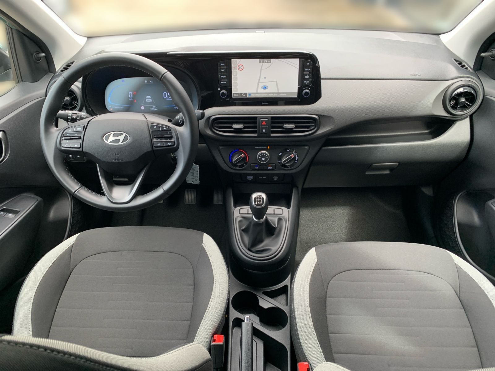 Fahrzeugabbildung Hyundai i10 1.0 Select Navi Kamera