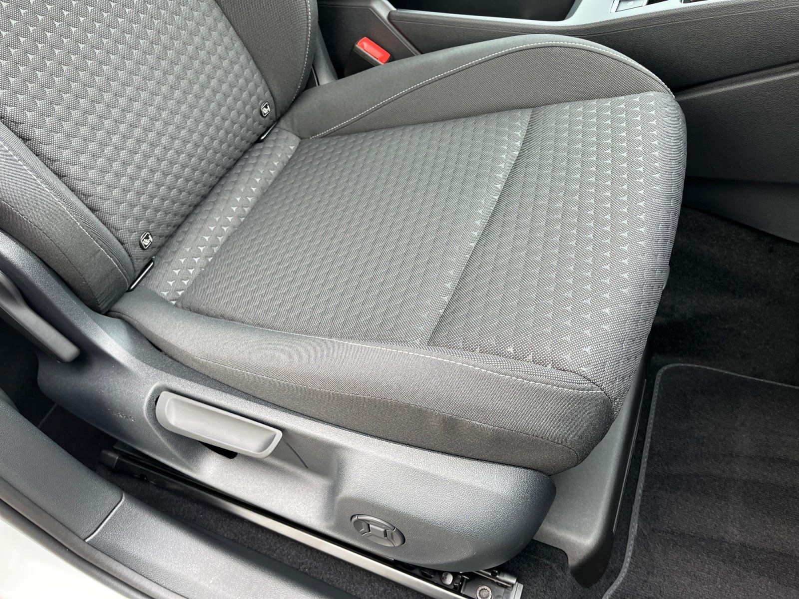 Volkswagen T-Roc - Bild 18