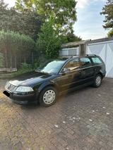 Volkswagen VW Passat 1.9 TDI Kombi TÜV 02/26 8-fach bereift - gebrauchte Volkswagen Passat Variant aus dem Jahr 2004